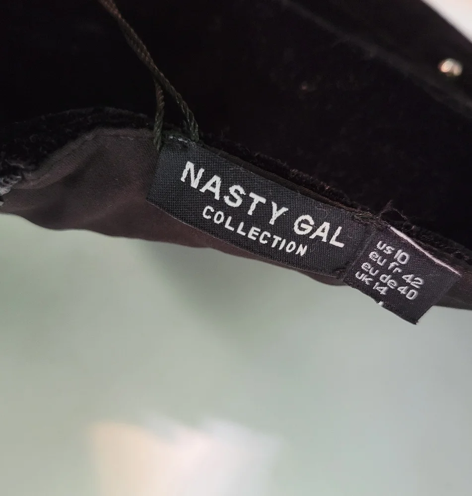 Nasty Gal velvet halterneck Jumpsuit Diamante Wide Leg  Size‎ 10 - Picture 9 of 9